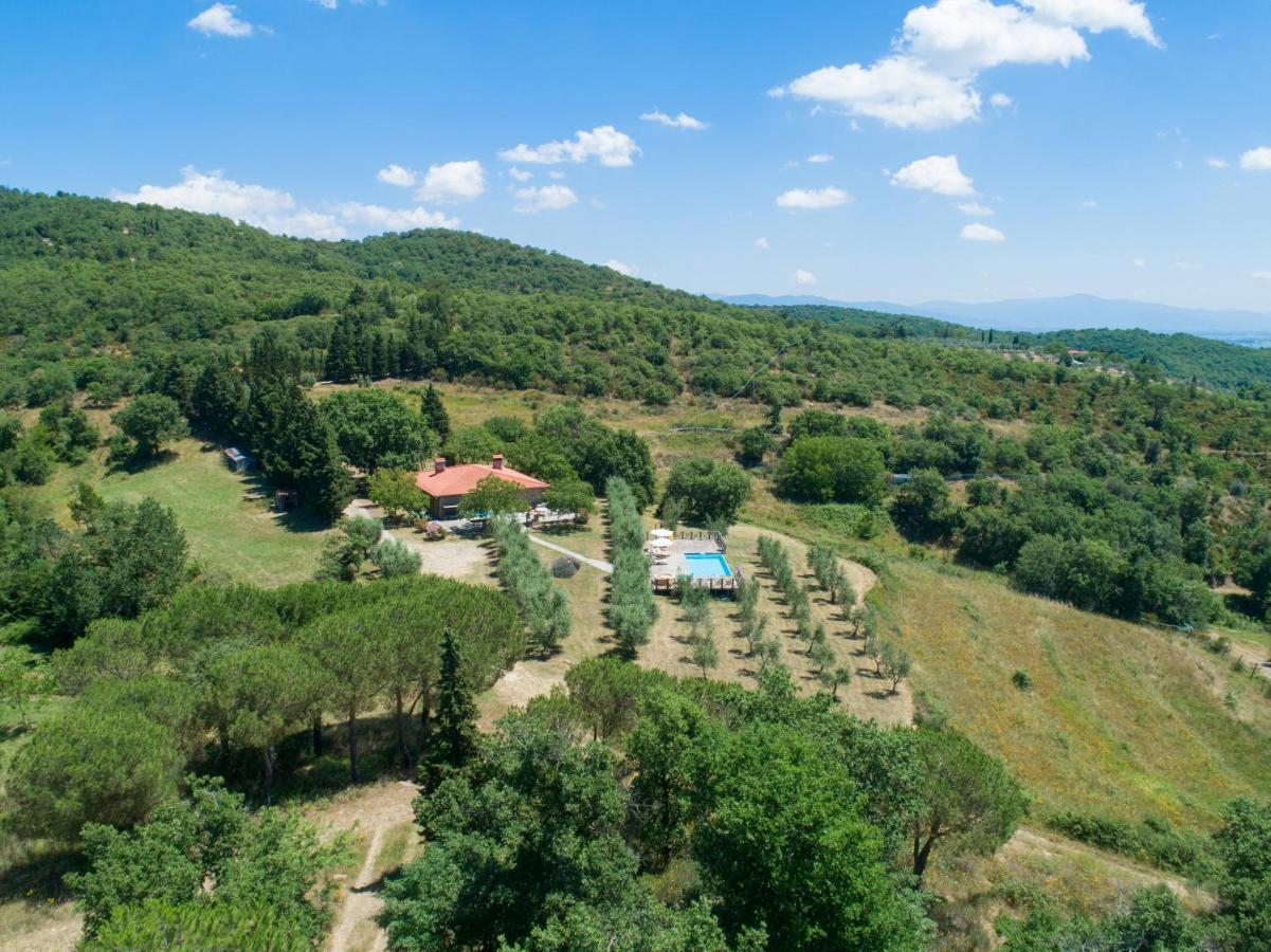 צ'יביטלה אין ואל די קיאנה Casa Vacanza Le Corniole מראה חיצוני תמונה