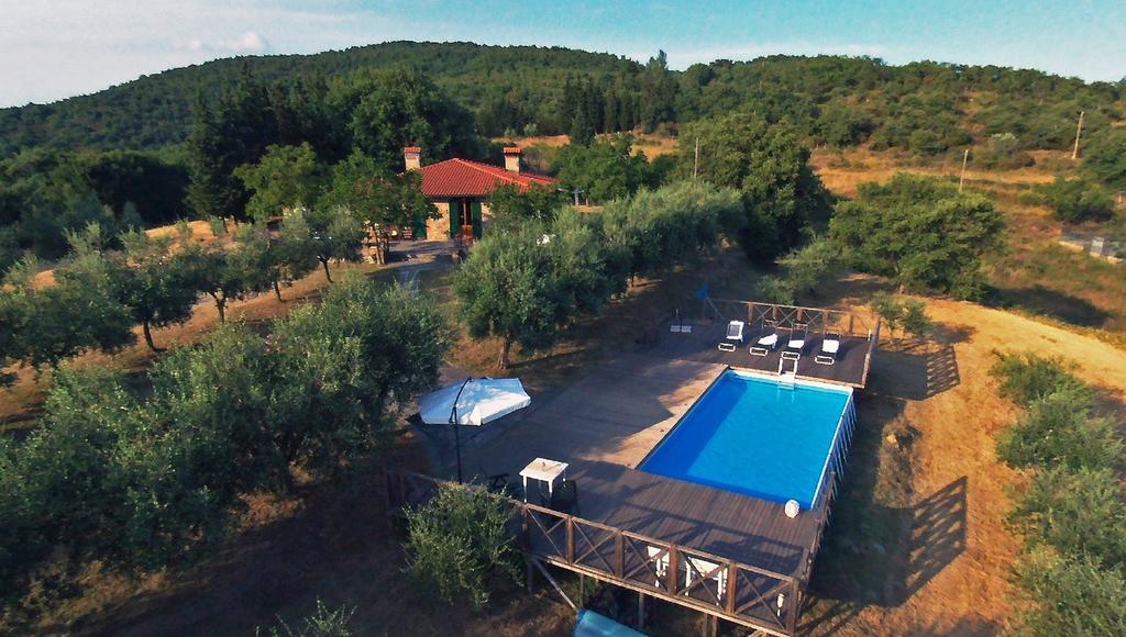 צ'יביטלה אין ואל די קיאנה Casa Vacanza Le Corniole מראה חיצוני תמונה