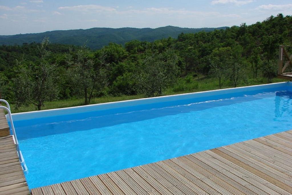 צ'יביטלה אין ואל די קיאנה Casa Vacanza Le Corniole מראה חיצוני תמונה